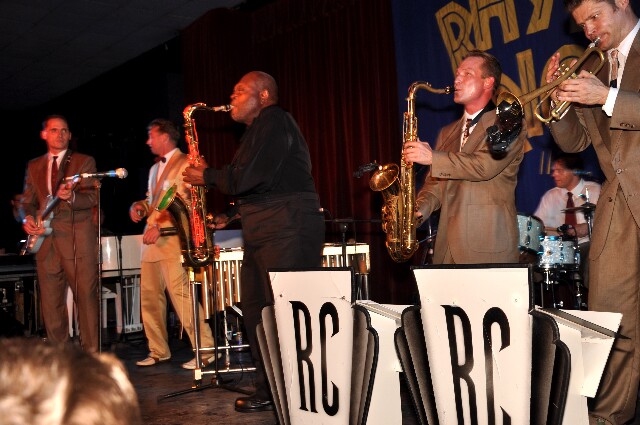 min 2009 11 21 riot 412